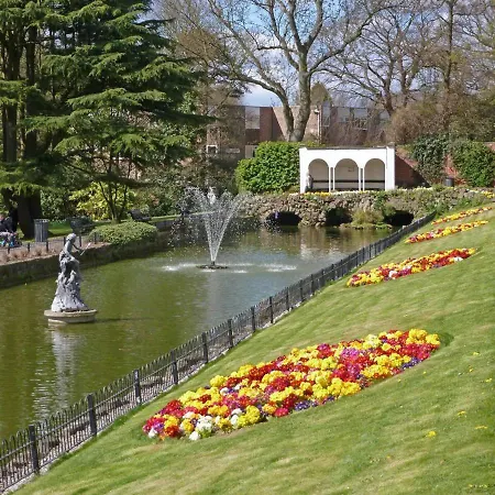 The Ivy - Near Roundhay Park بيت للعطل ليدز